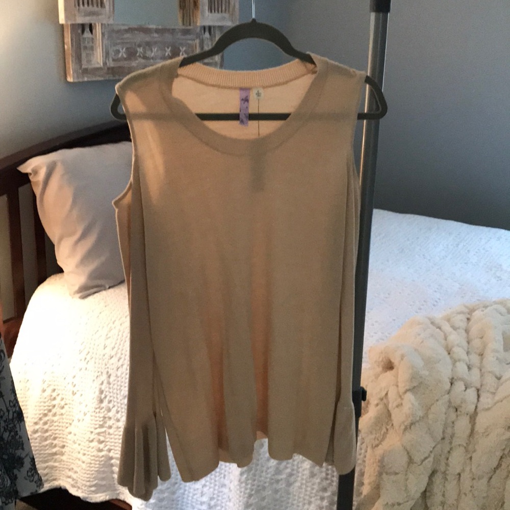 Shoulder Cut-Out Sweater